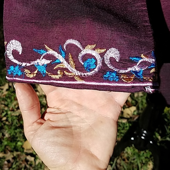 Tunic Style Top - Picture 5 of 8